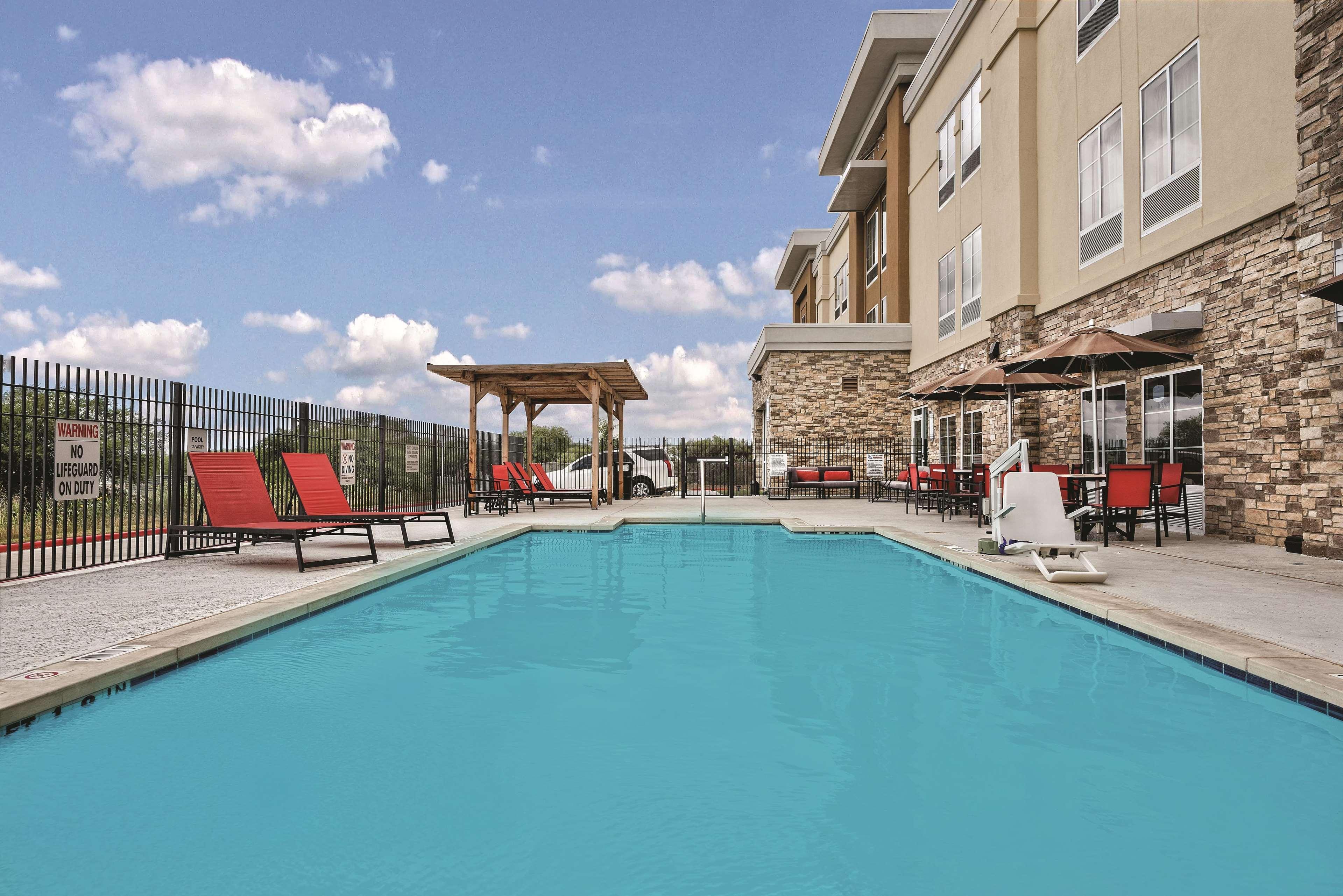 Hotel La Quinta By Wyndham San Antonio By Frost Bank Center Esterno foto